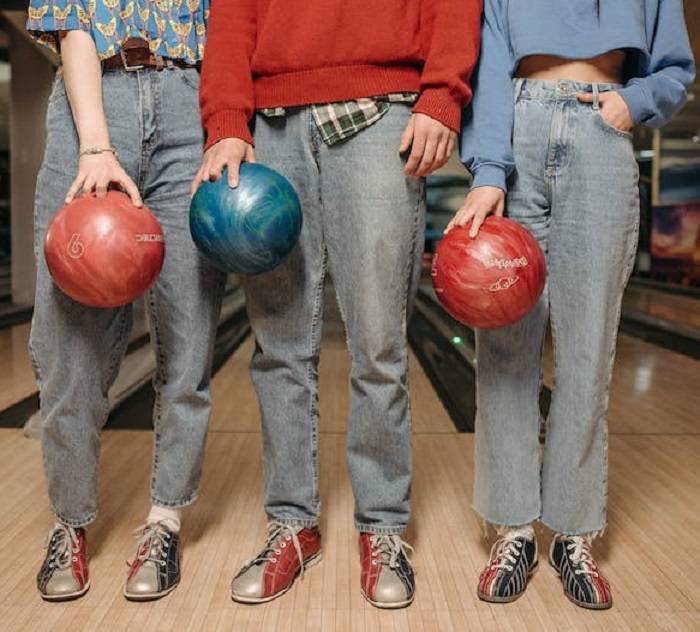 Top 20 Funny Bowling Team Names