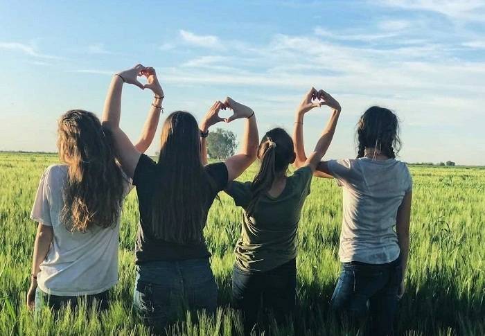 What Makes a Good Brother and Sister Group Name