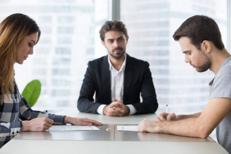 What to Look for in a Divorce Attorney What to Look for in a Divorce Attorney