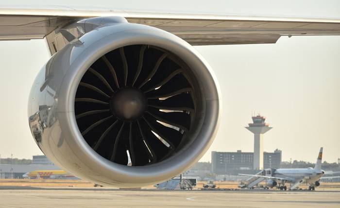 Improving Aircraft Efficiency with Proper Engine Care angel sinigersky JXpxBaEL2xA unsplash